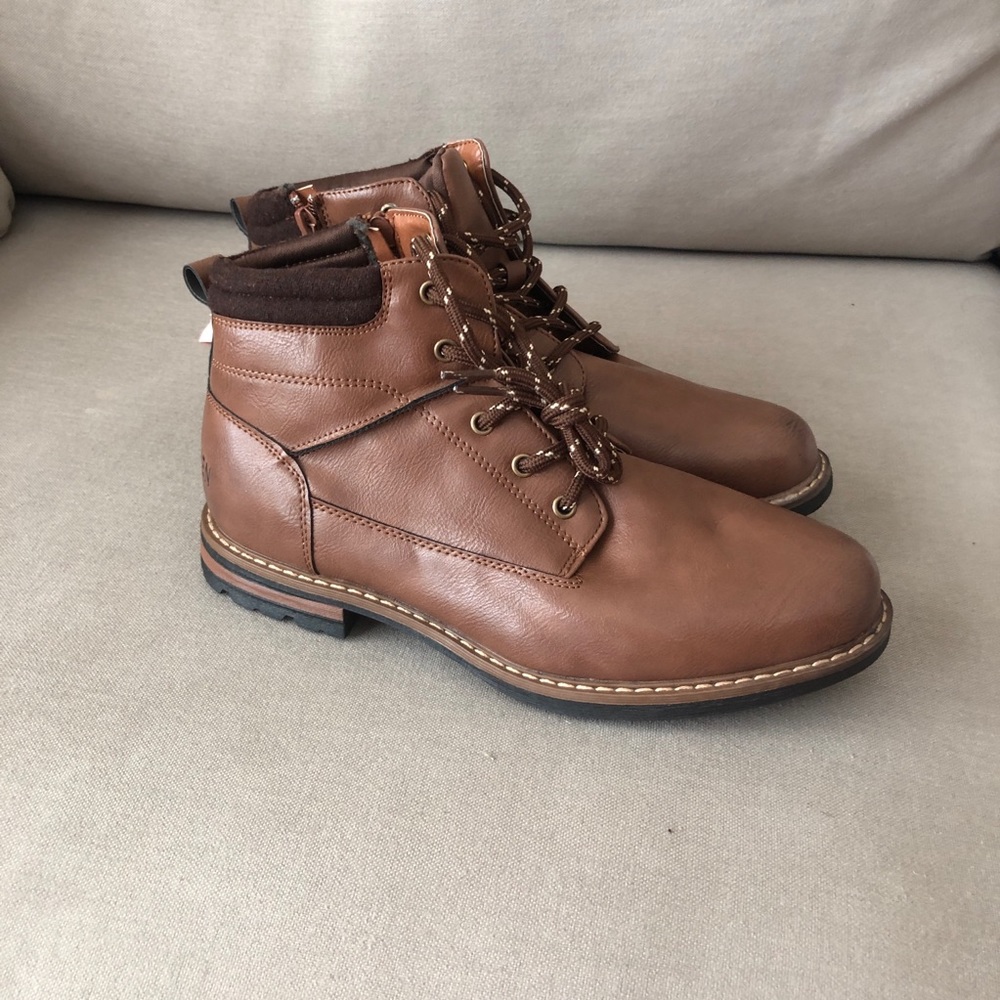 Boys Steve Madden Dress Shoes Size 5 Brand New